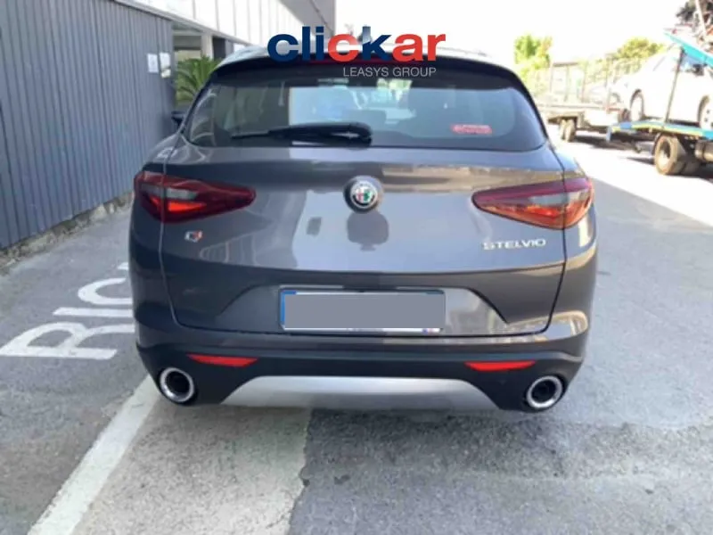 Alfa Romeo Stelvio 2.2 Turbodiesel 190 CV AT8 Q4 Business