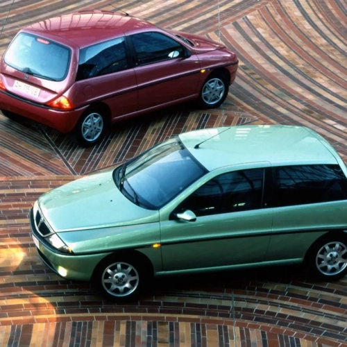 lancia y noleggio lungo termine