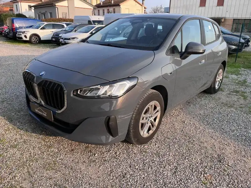 BMW Serie 2 A.T.  (U06)