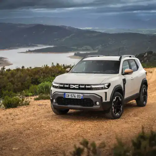 noleggio lungo termine dacia 